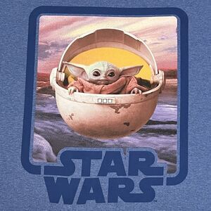 NWT Star Wars Baby Yoda Grogu Size LARGE Tshirt Mandalorian